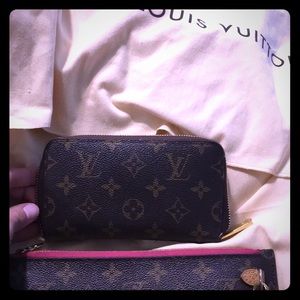 Louis Vuitton compact zippy wallet